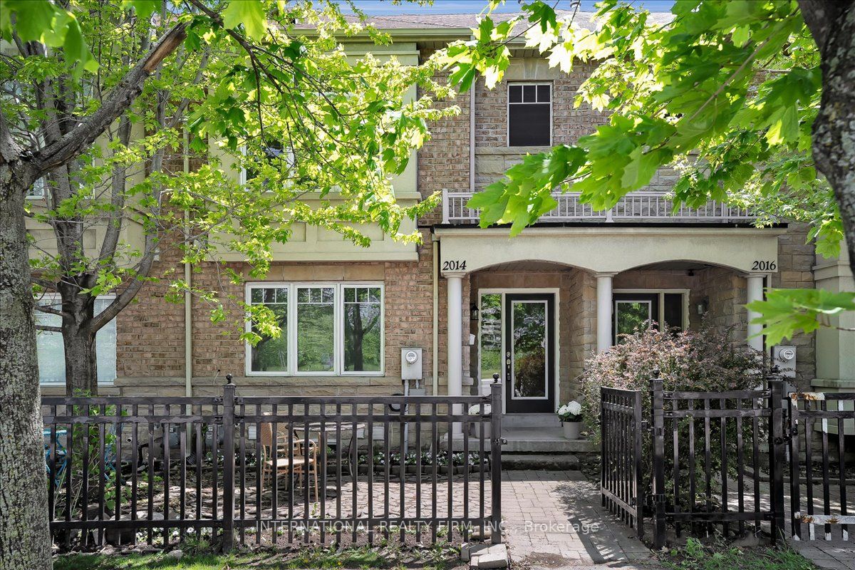 Additional image 3 of 2014 Lakeshore Road W, Mississauga, ON, L5J 1J8