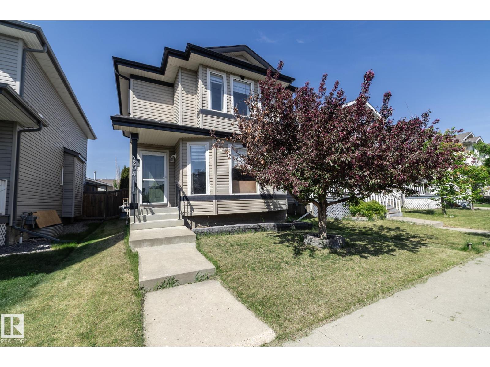 4204 161 Avenue NW, Edmonton, AB, T5Y0G5