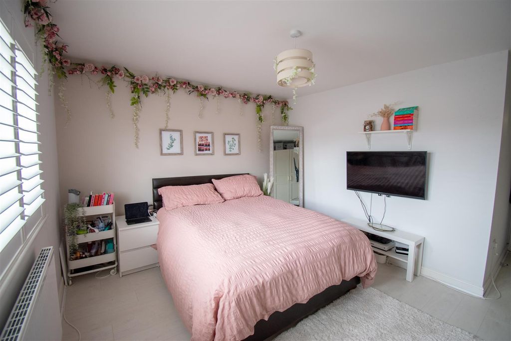 Additional image 16 of 5 bed detached house for saleBelfry Way, Ripley DE5