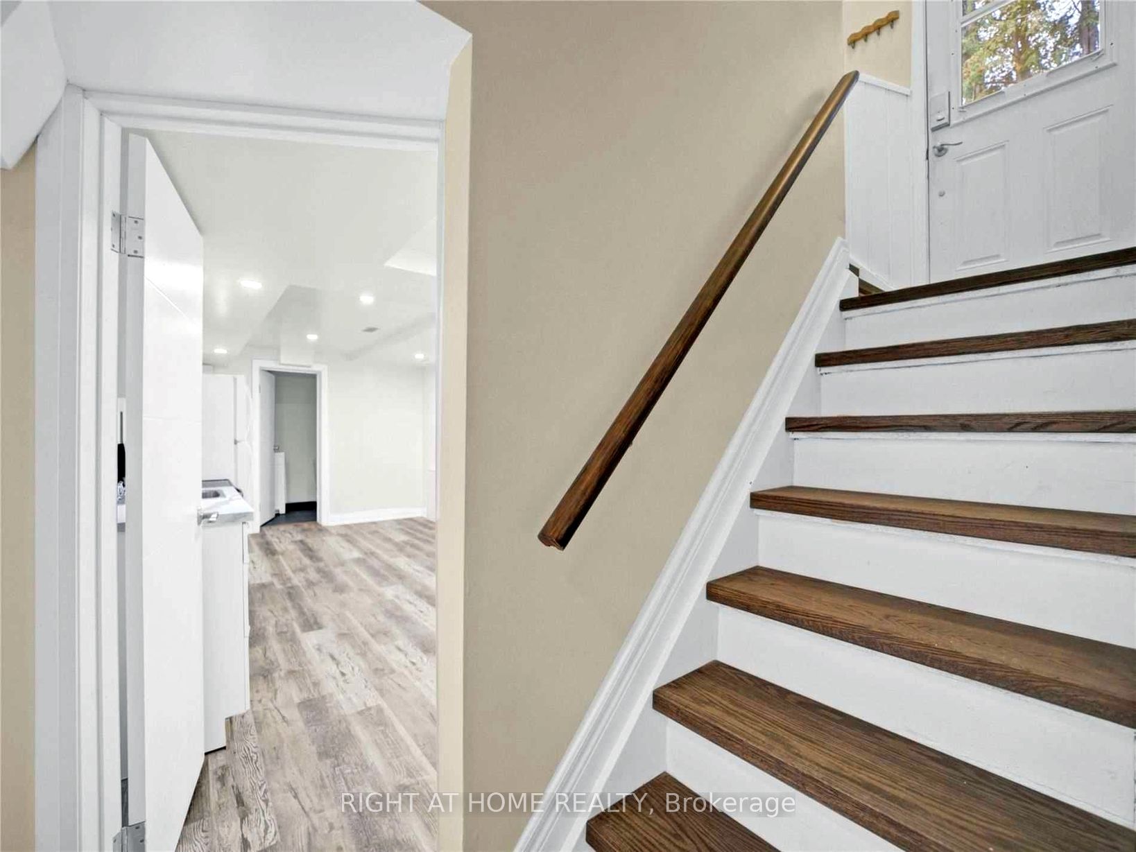 Additional image 4 of BSMT-116 Cherrywood Drive, Newmarket, ON, L3Y 2X7
