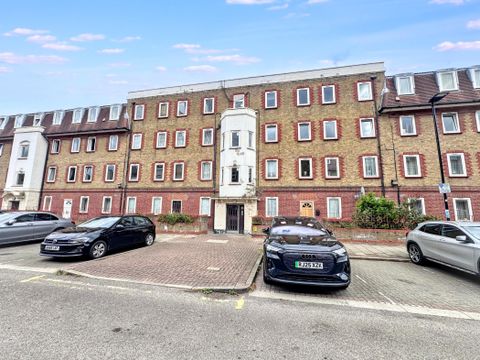 Germander Way, West Ham E15