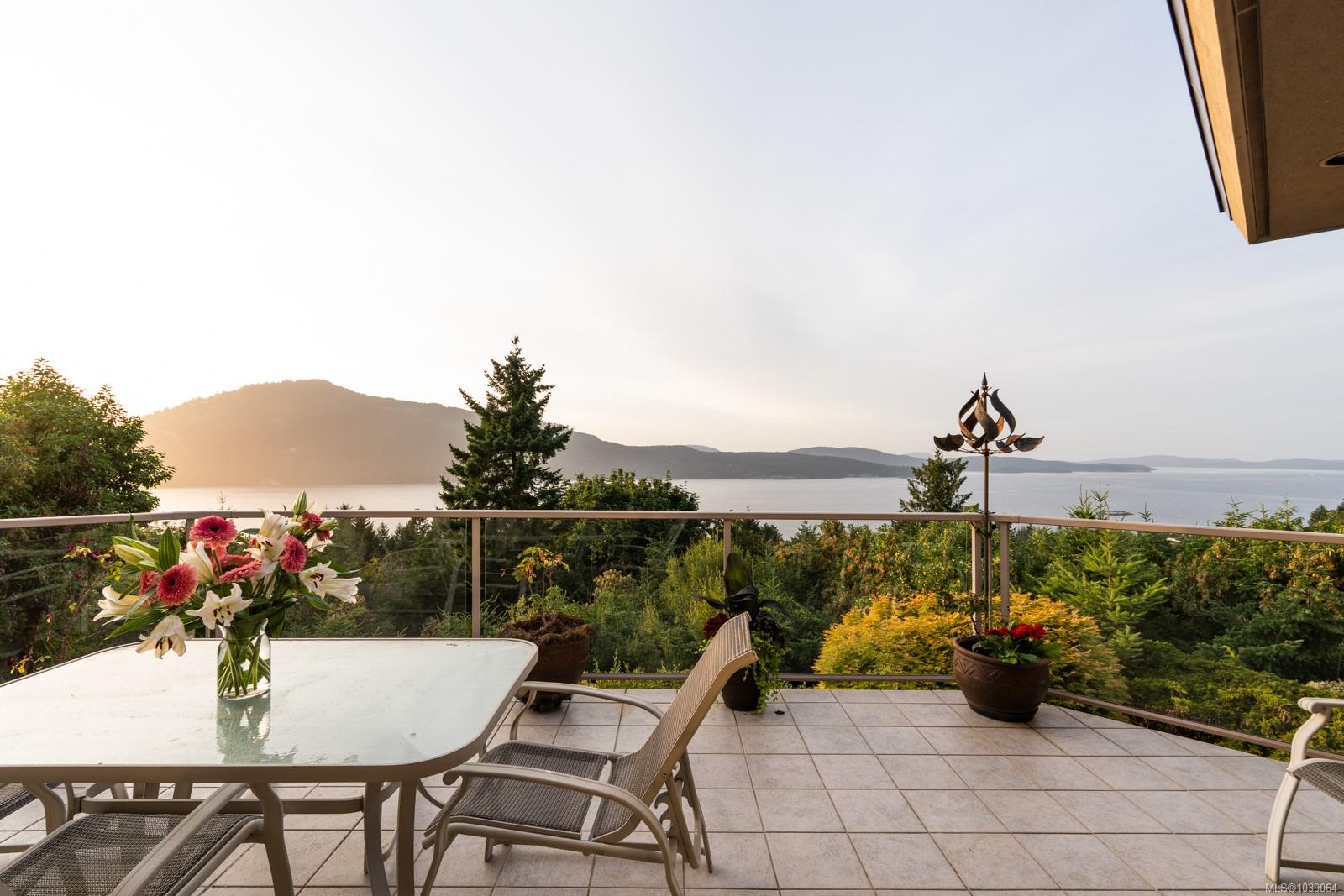 11406 Sycamore Drive, North Saanich, BC, V8L 5J9