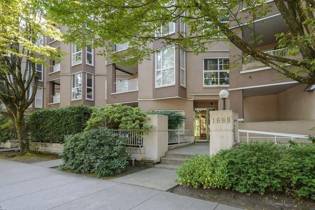 201-1688 8th Avenue E, Vancouver, BC, V5N 1T5