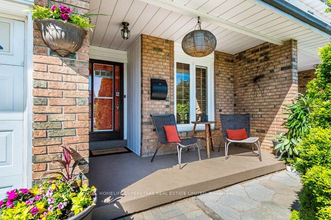 18 Pluto Drive, Brampton, ON, L6V 3W5 photo 3