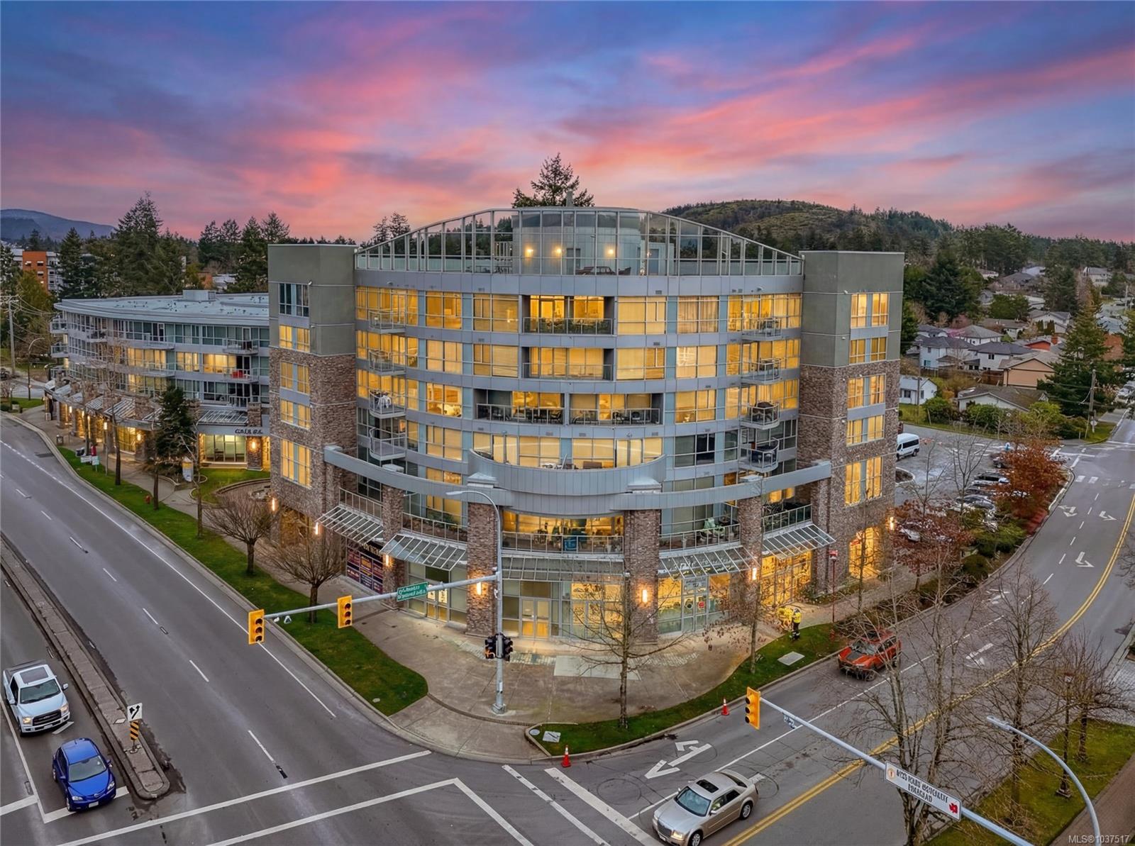 #332-2745 Veterans Memorial Parkway, Langford, BC, V9B 0H4