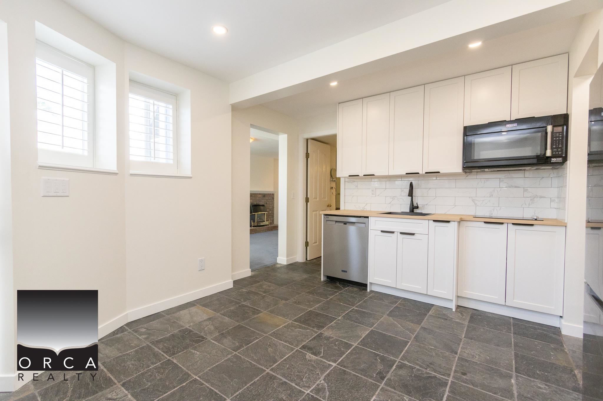 1864 Walnut Crescent, Coquitlam, BC, V3J 7T1 photo 5