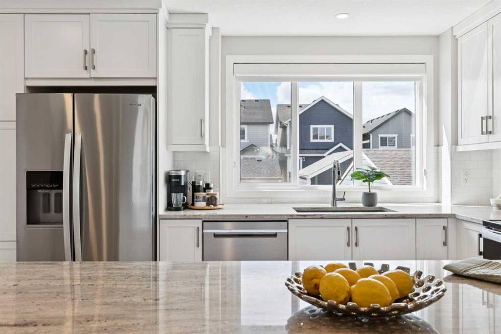 303 Masters Row SE, Calgary, AB, T3M2T7 photo 5