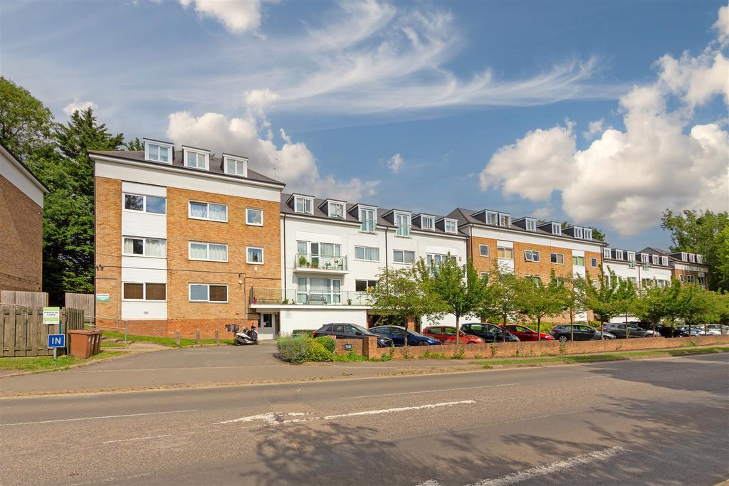 Additional image 16 of 1 bed flat for saleBrook Court, Watling Street, Radlett WD7