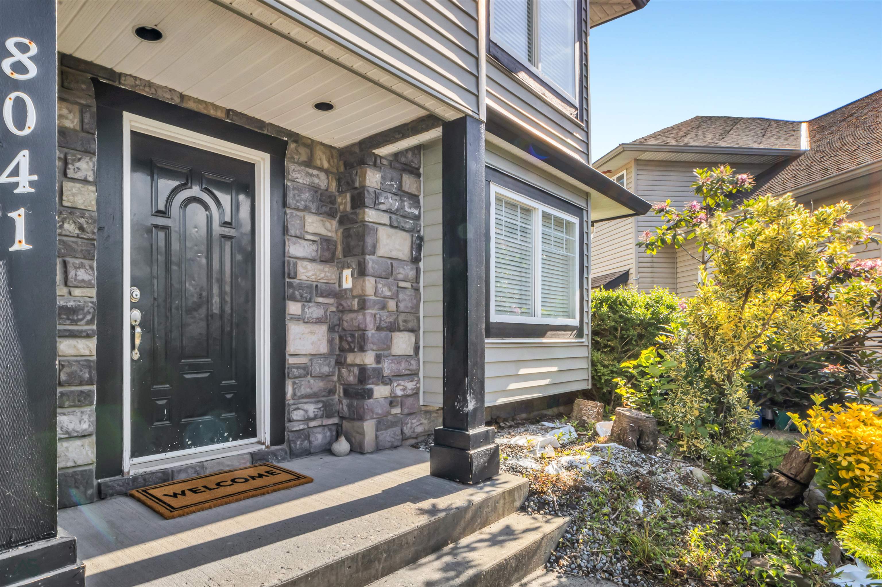 8041 Little Terrace, Mission, BC, V2V 7B5 photo 3