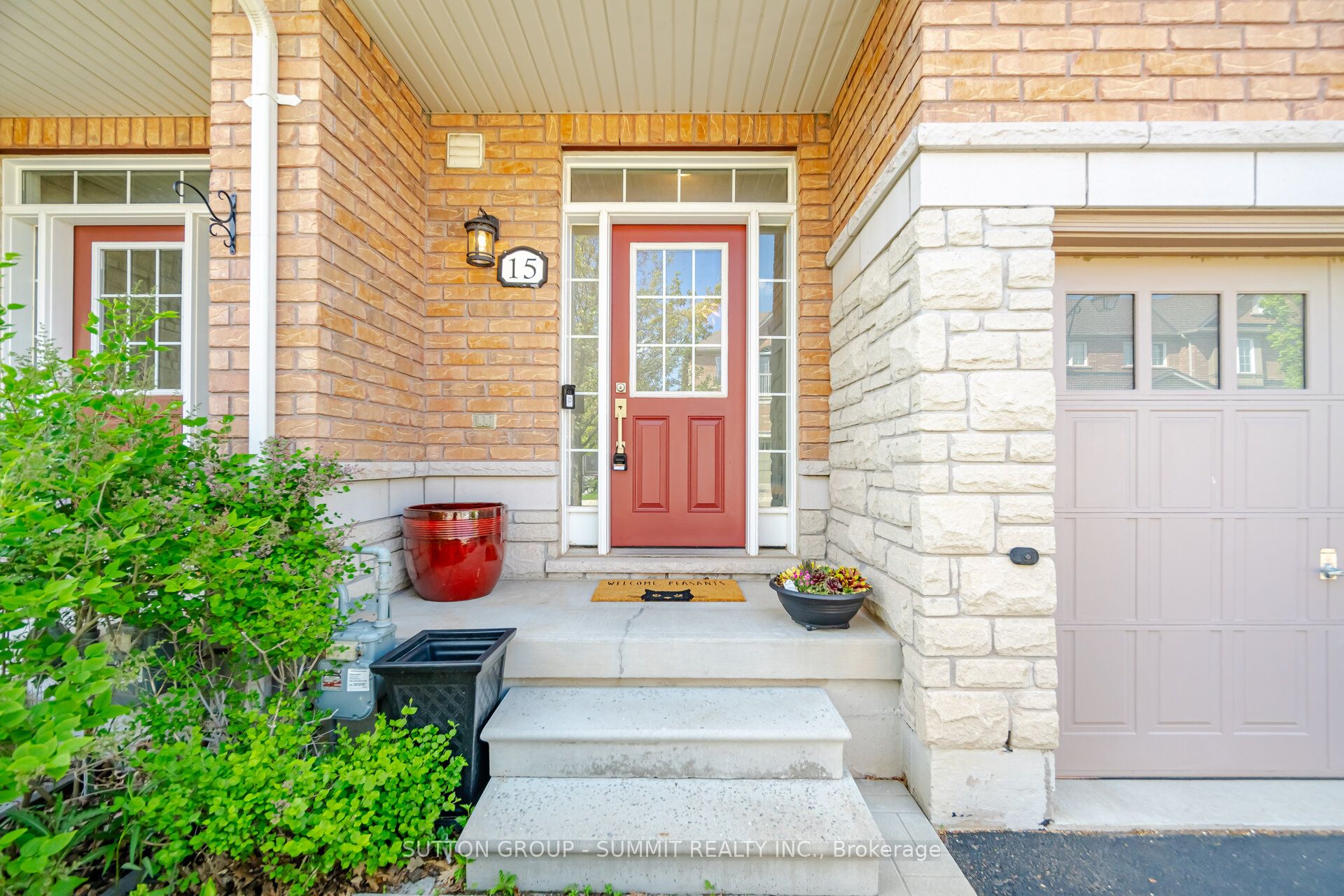 15-745 Farmstead Drive, Milton, ON, L9T 8B1 photo 2
