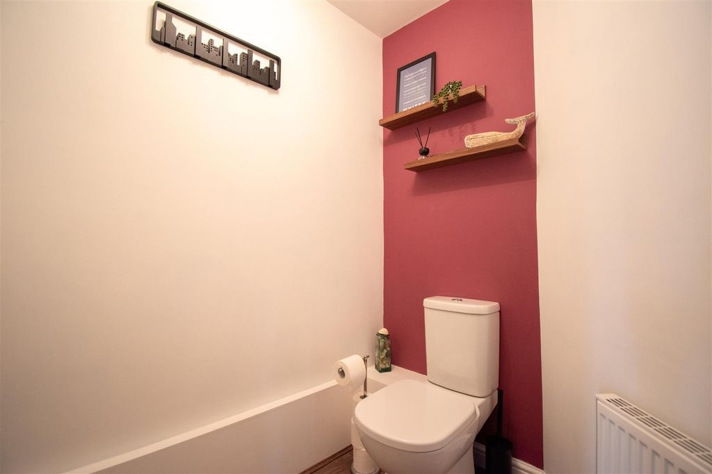 Additional image 10 of 4 bed detached house for saleDeanery Close, Ripley DE5