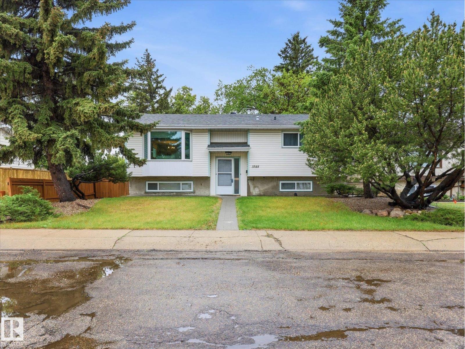 3548 65 Street NW, Edmonton, AB, T6L1G4