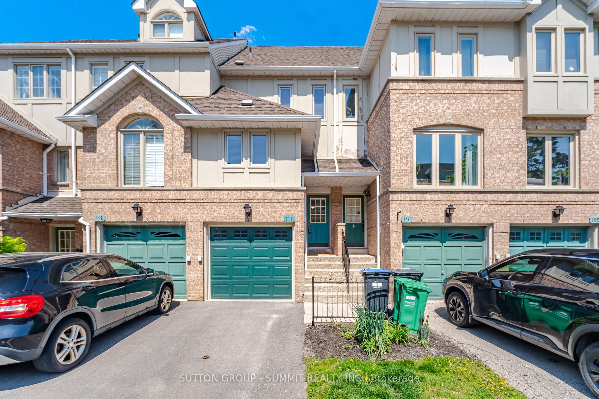111-1050 Bristol Road W, Mississauga, ON, L5V 2E8