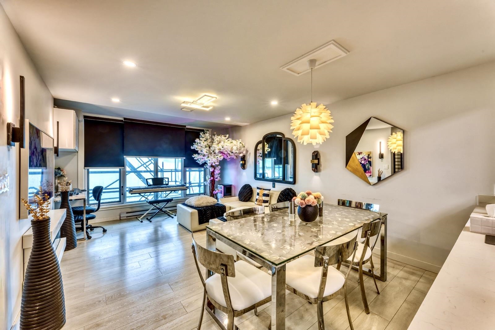 Additional image 3 of 704-2468 Broadway E, Vancouver, BC, V5M 4V1