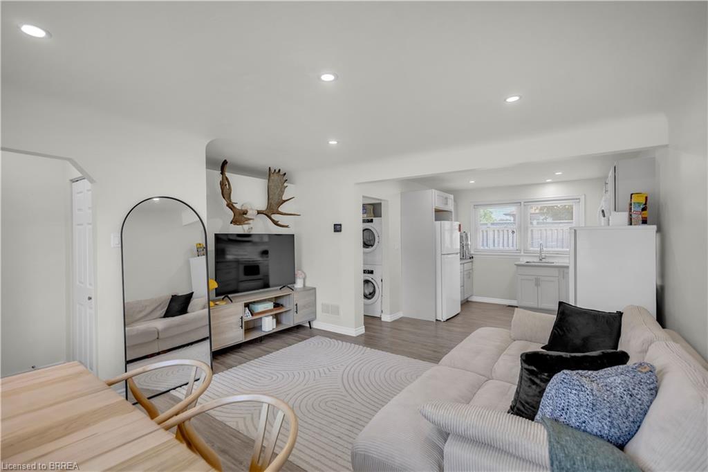 450 Highland Road E, Kitchener, ON, N2M 3W7 photo 4