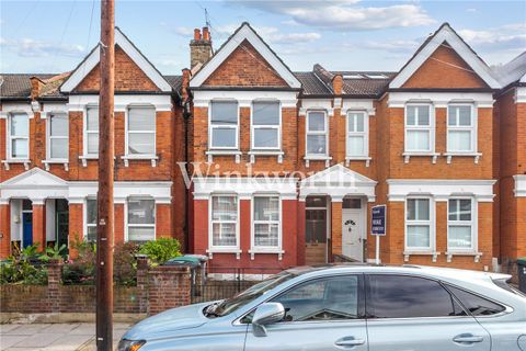 Broadwater Road, London N17