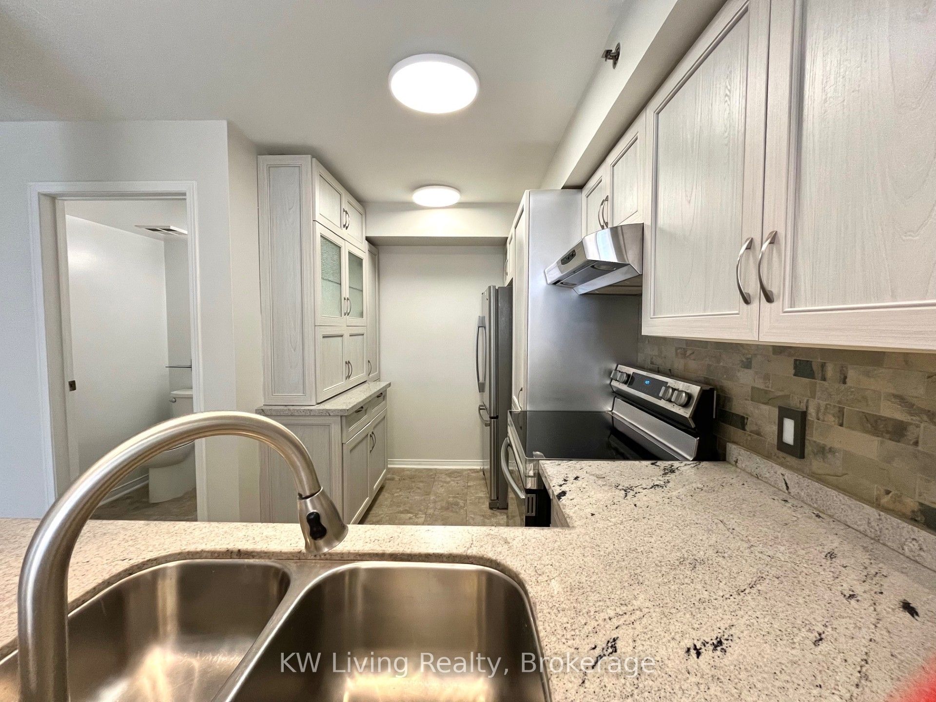 834-75 Weldrick Road E, Richmond Hill, ON, L4C 0H9 photo 5