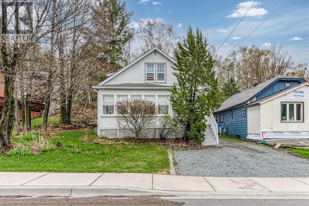 215 Hyland Drive, Sudbury, ON, P3E1R7