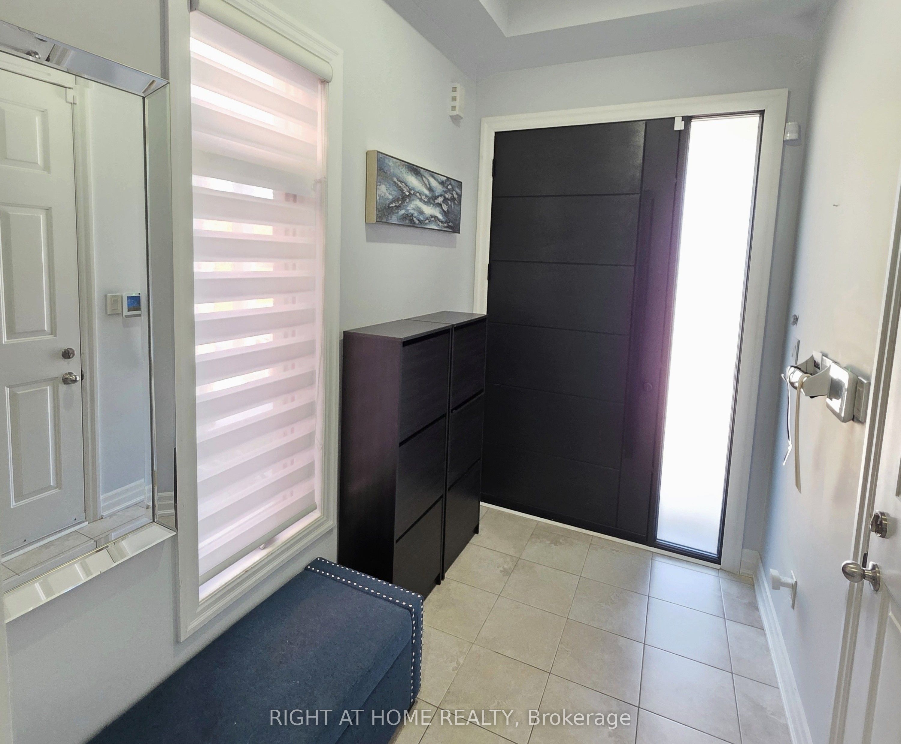 24 Wells Orchard Crescent, King, ON, L7B 0C5 photo 3