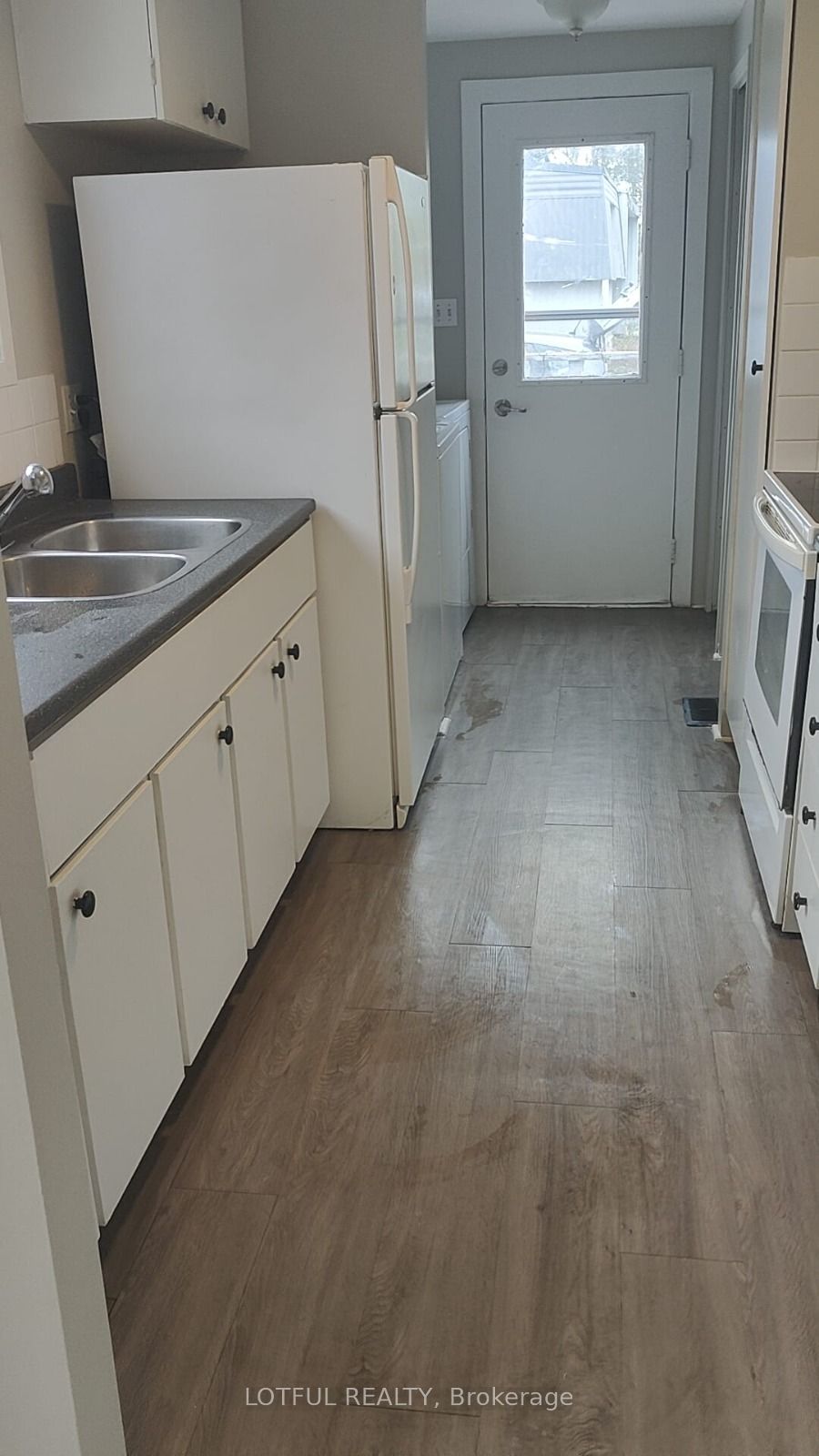 Additional image 4 of 7592 Flewellyn Road, Ottawa, ON, K2S 1B6