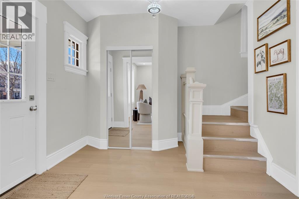 884 Moy , Windsor, ON, N9A2N8 photo 5