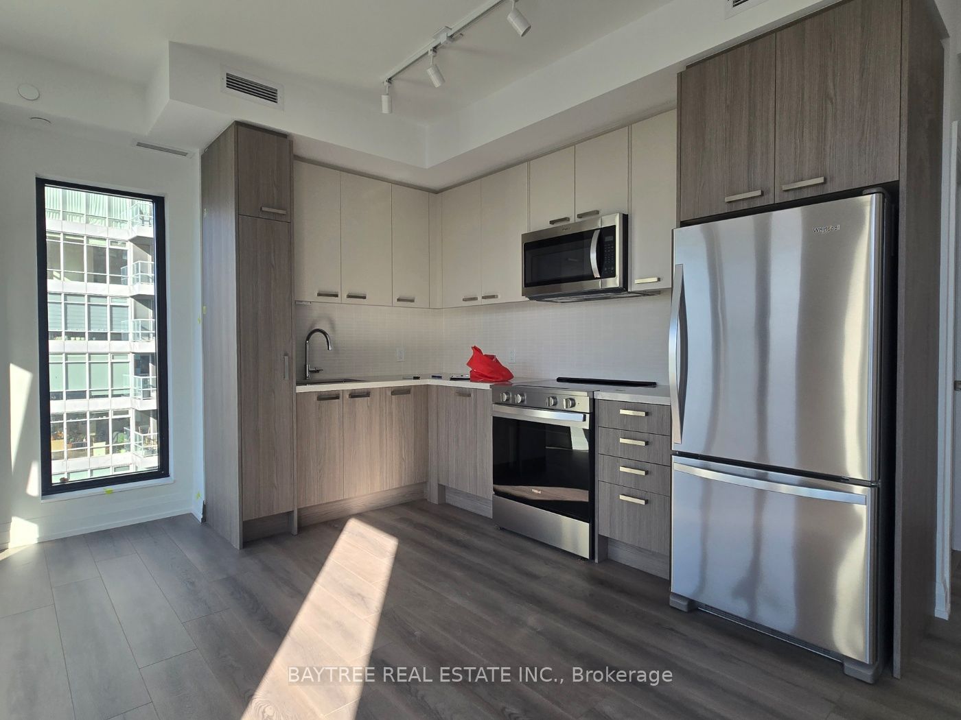 2308-20 Soudan Avenue, Toronto, ON, M4S 0E2 photo 2