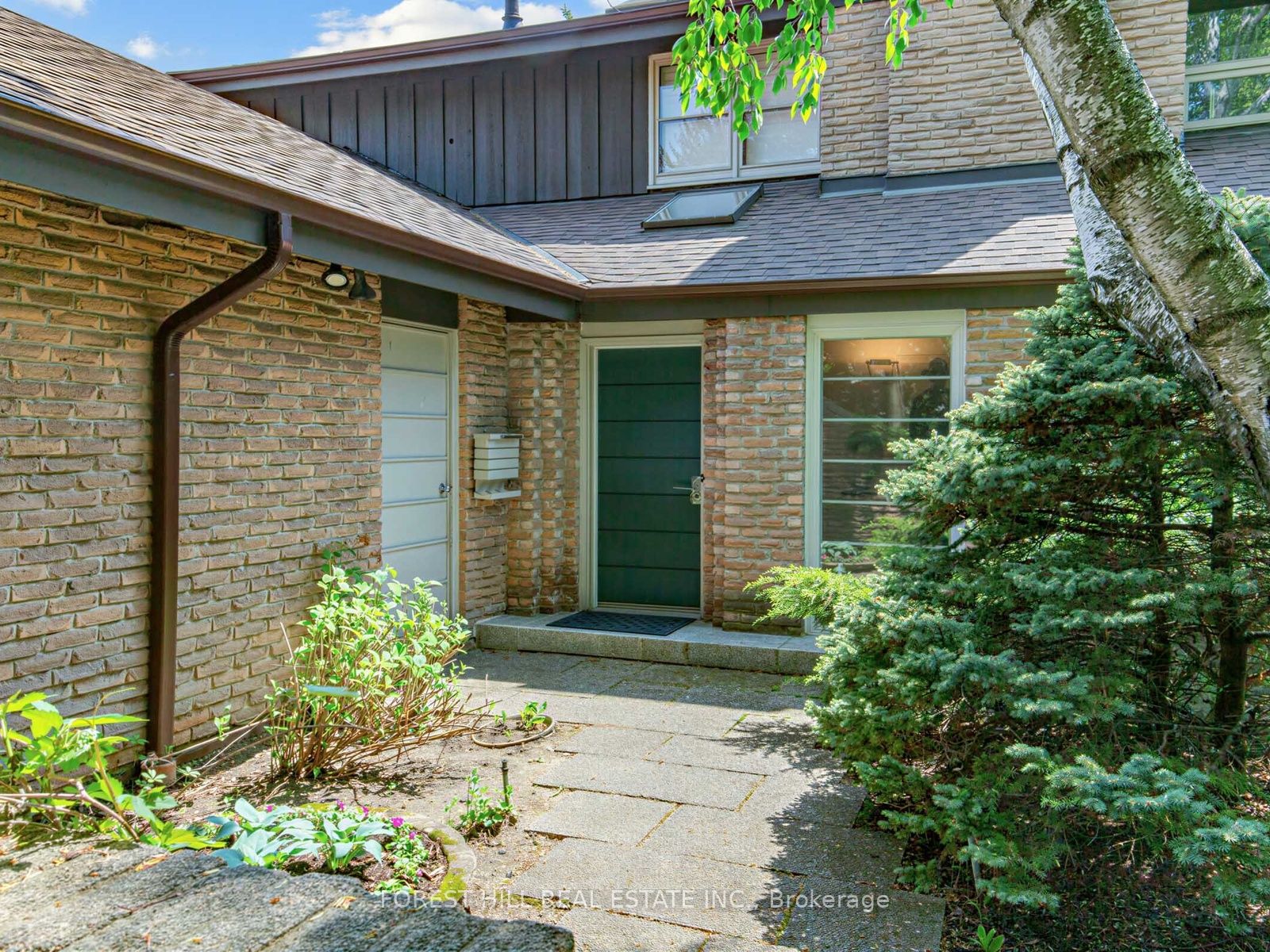 43 Beaverhall Drive, Toronto, ON, M2L 2C8 photo 2