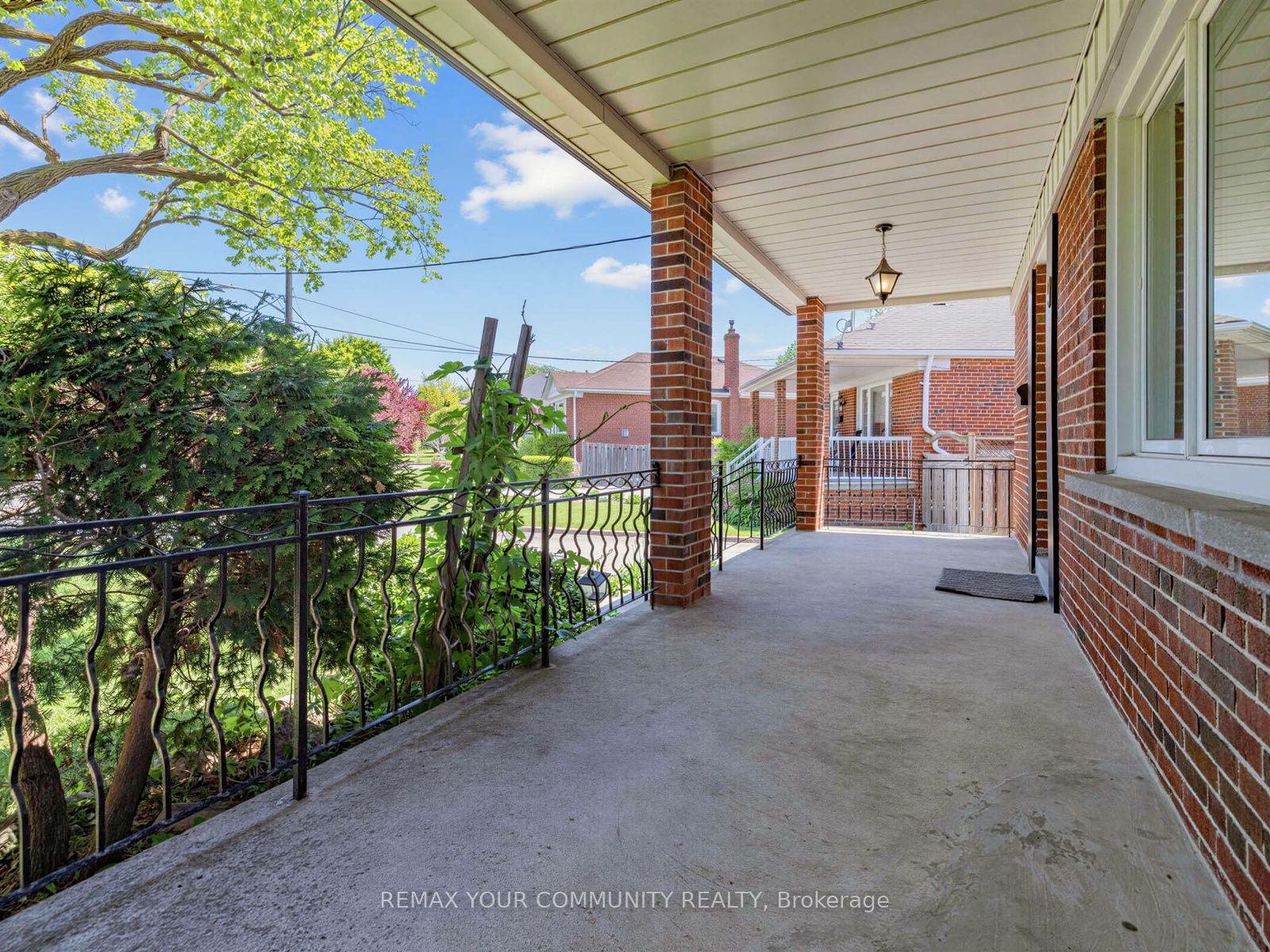 9 Letchworth Crescent, Toronto, ON, M3M 1Y7 photo 5