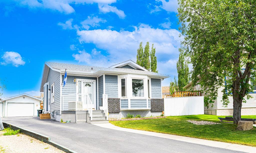 Additional image 2 of 70 Elizabeth Way SE, Airdrie, AB, T4B 2H6