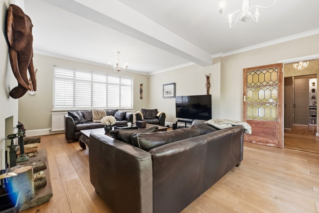 Additional image 14 of 4 bed detached house for saleCastle View Road, Strood, Rochester ME2