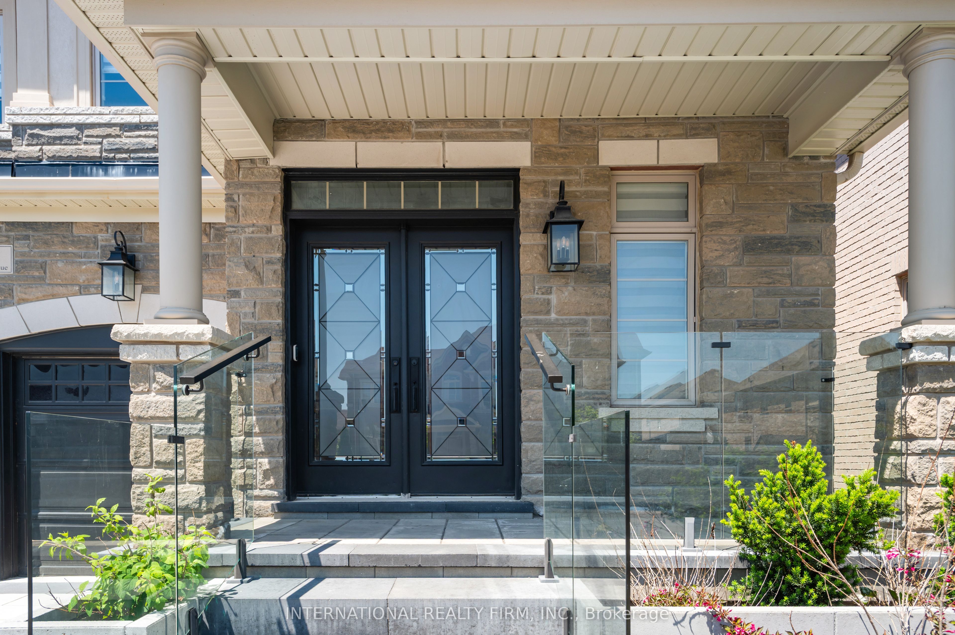 233 Etheridge Avenue, Milton, ON, L9E 1H6 photo 4