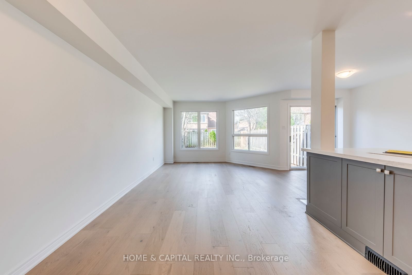Additional image 4 of 1210 Leewood Drive, Oakville, ON, L6M 3B3