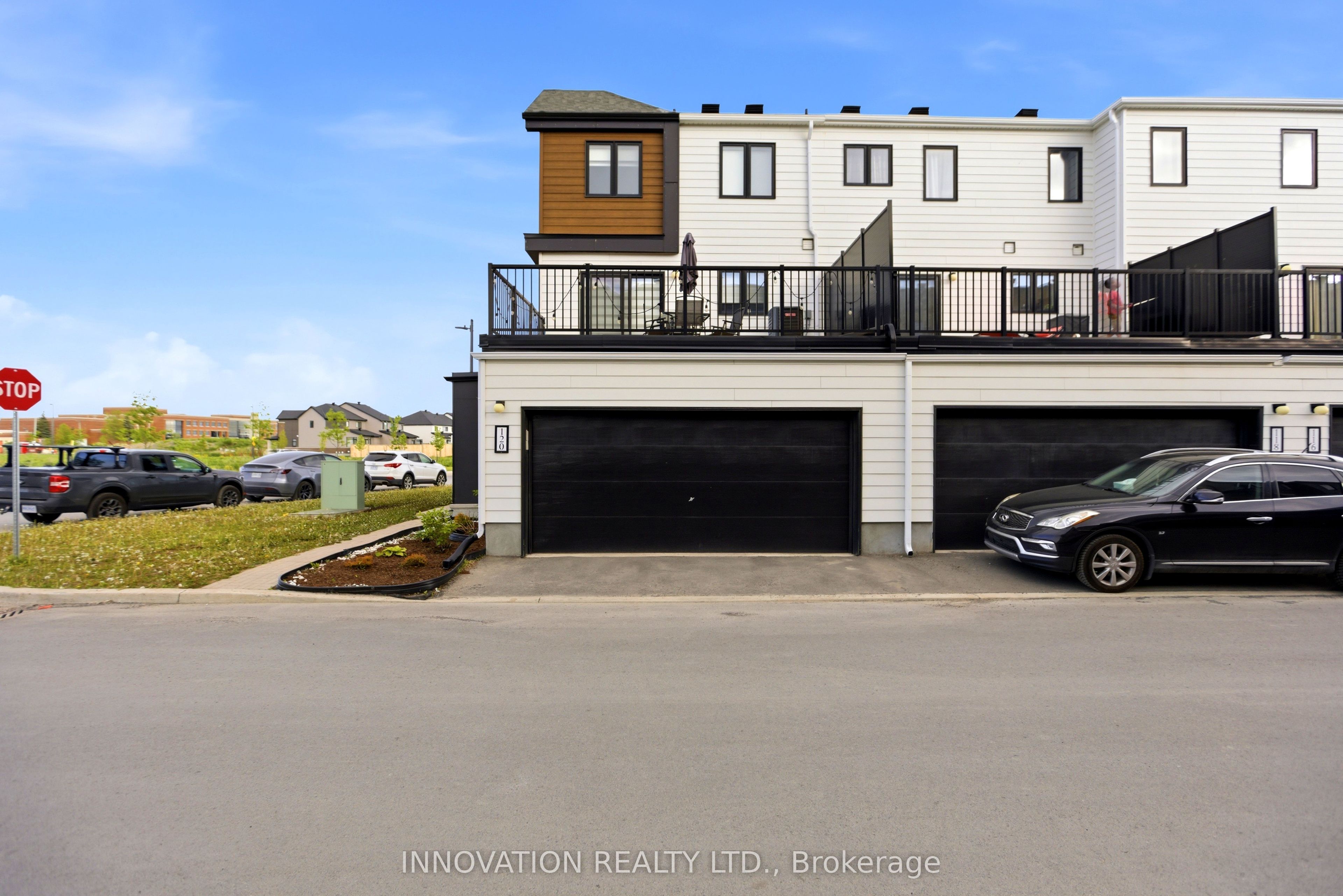 Additional image 2 of 120 Kyanite Lane, Ottawa, ON, K2J 7B5