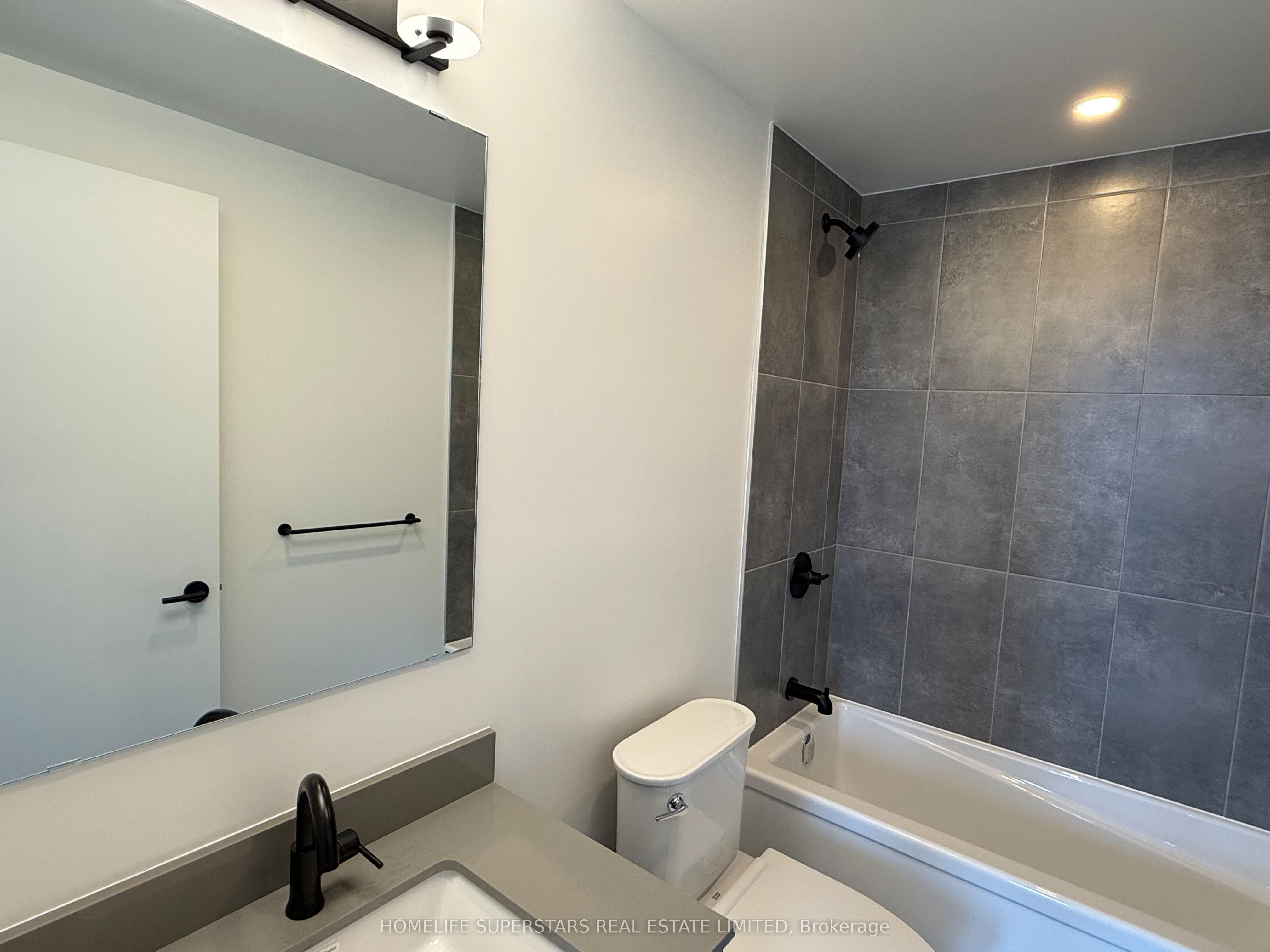 225-4853 Thomas Alton Boulevard, Burlington, ON, L7M 0H3 photo 3