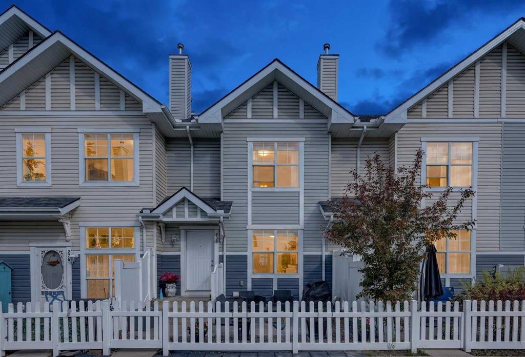 3308 New Brighton Gardens SE, Calgary, AB, T2Z 0A2