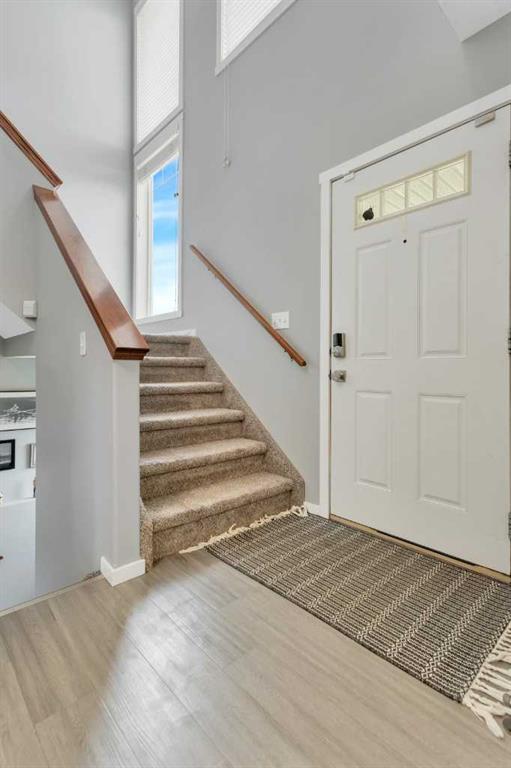 182 Kidd Close, Red Deer, AB, T4P 3X6 photo 3