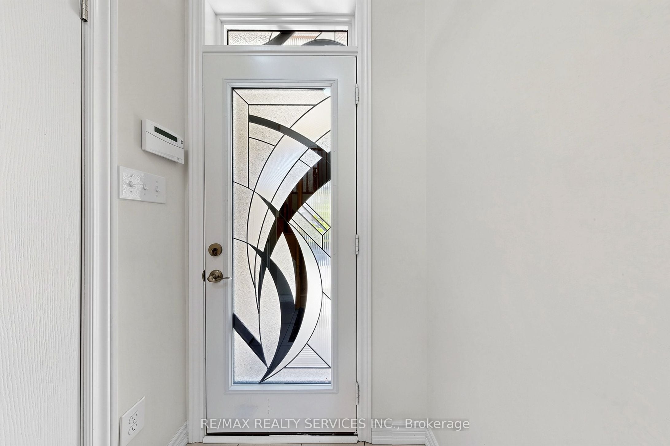 19 Sea Drifter Crescent, Brampton, ON, L6P 2S1 photo 5