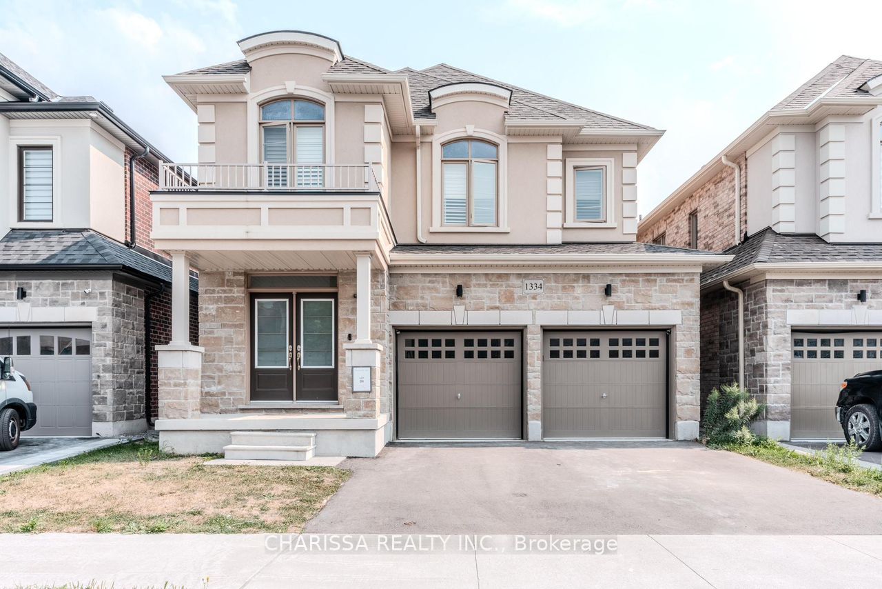 Main-1334 Apollo Street, Oshawa, ON, L1K 3E6