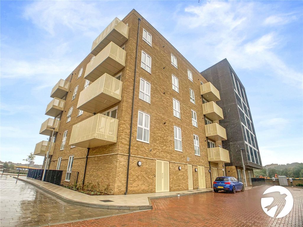 Additional image 2 of 2 bed flat for saleCorys Road, Rochester, Kent ME1