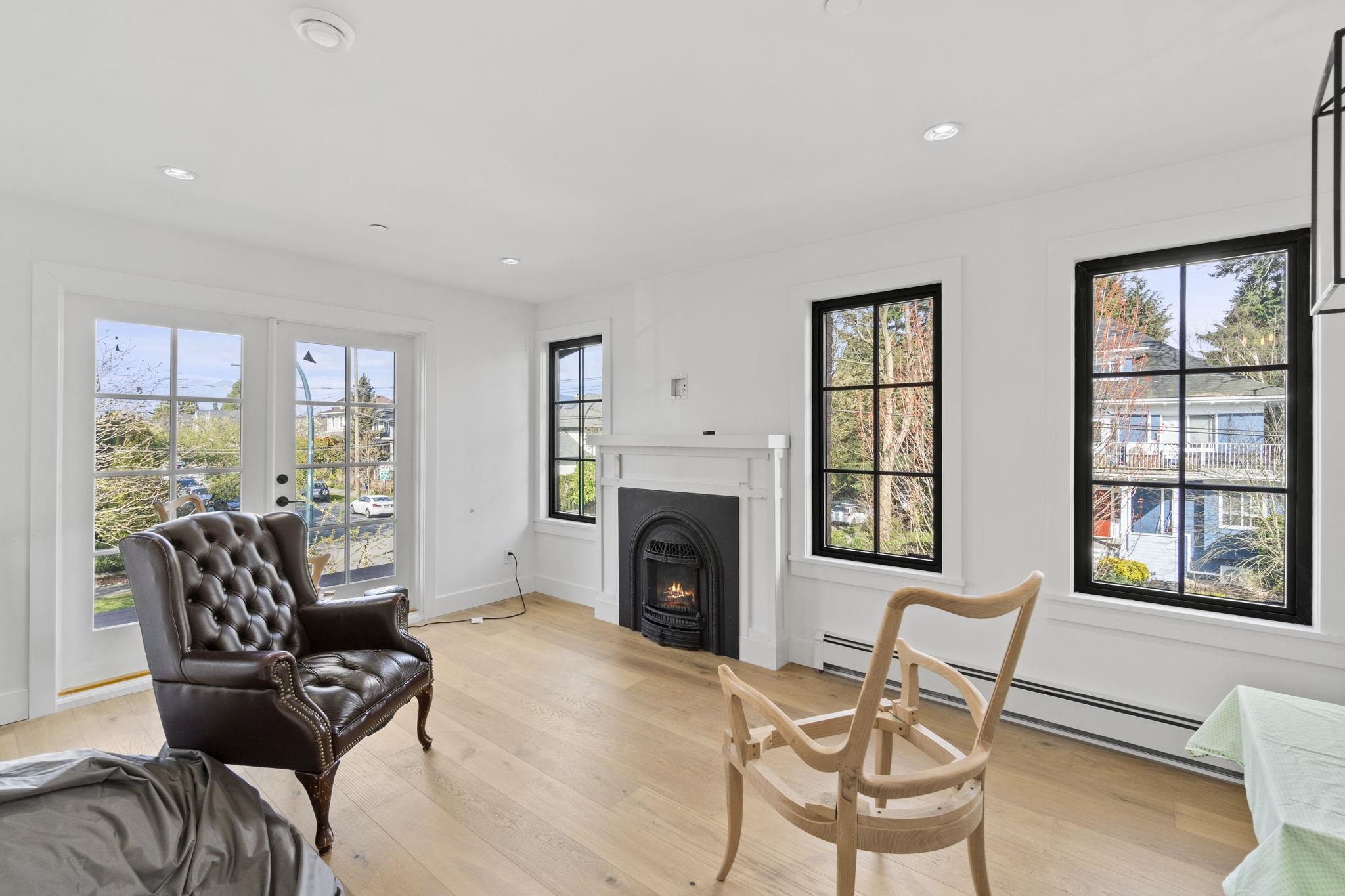 Additional image 4 of 2072 Kitchener Street, Vancouver, BC, V5L 2W8