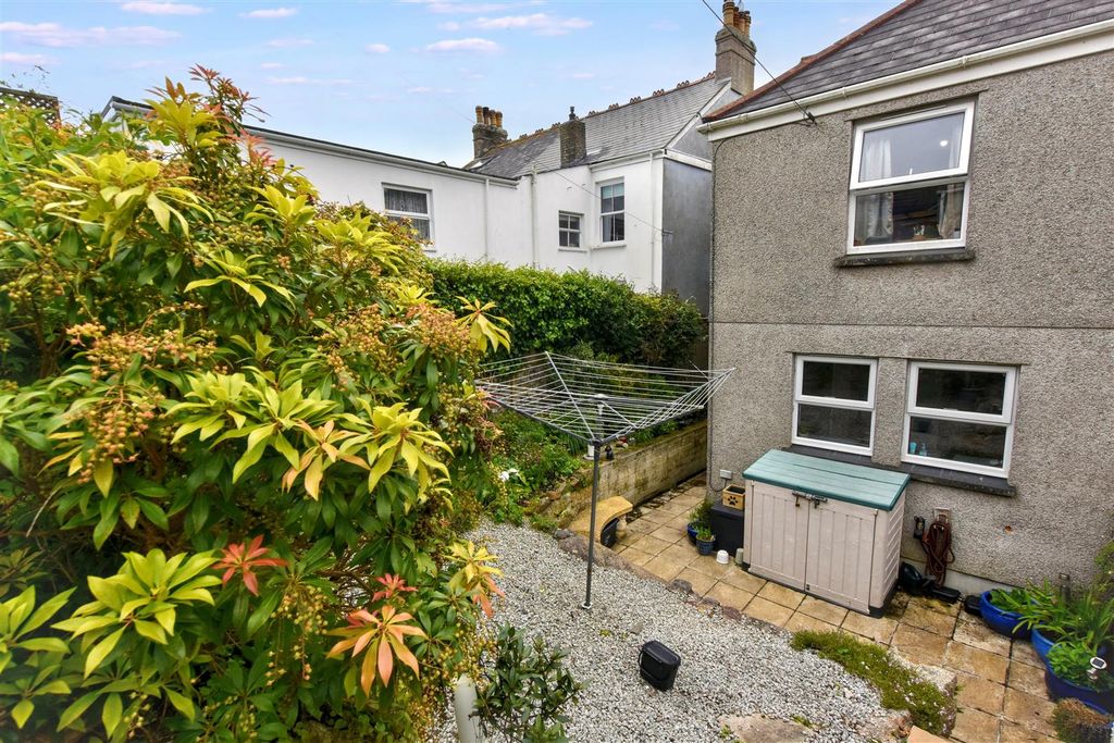 Additional image 23 of 3 bed semi-detached house for saleClinton Road, Redruth TR15