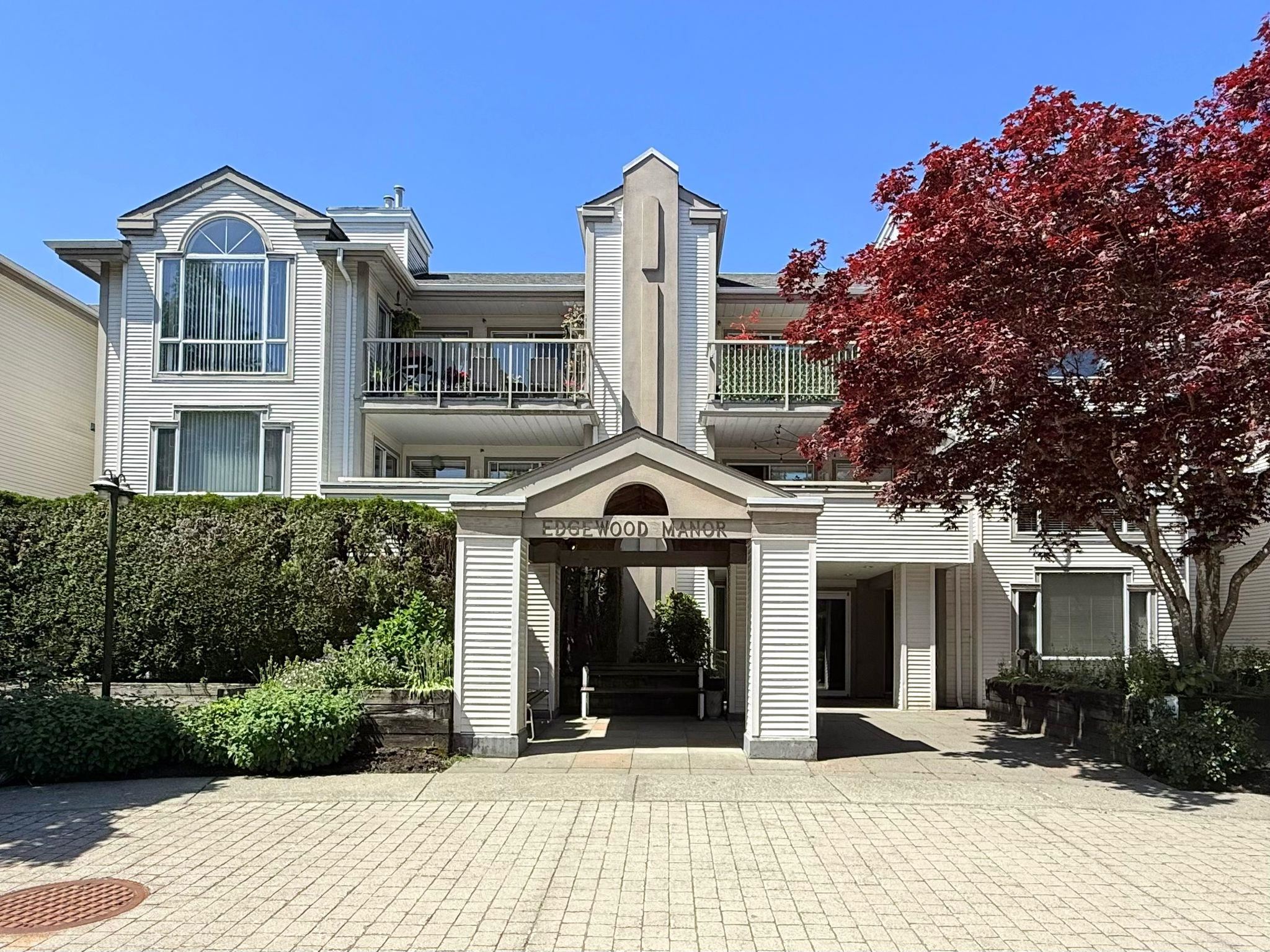 210-19122 122 Avenue, Pitt Meadows, BC, V3Y 2N7