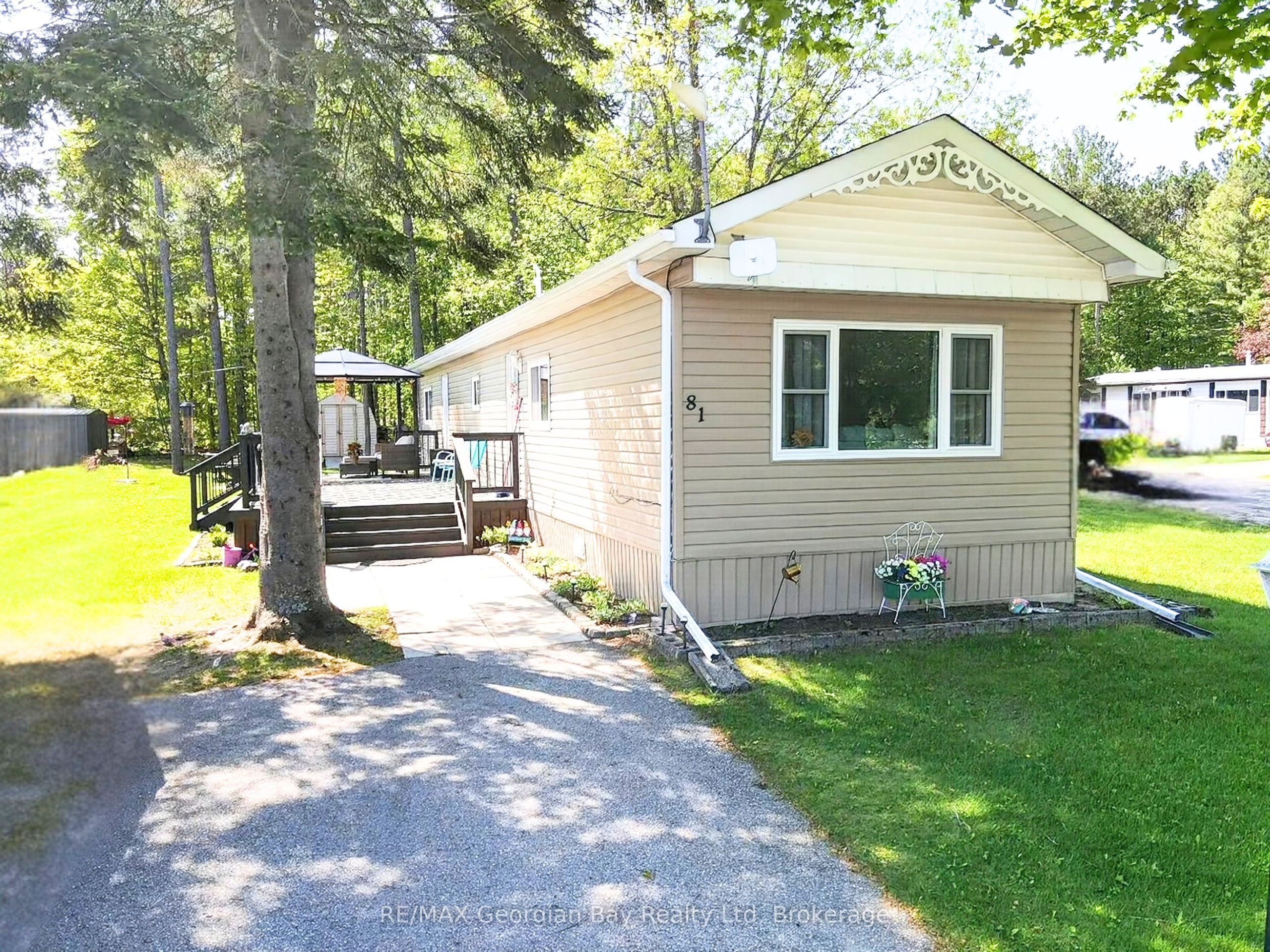 81-5263 Elliott Side Road, Tay, ON, L4R 4K3