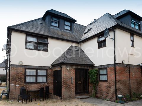 Grove Road, Mitcham CR4