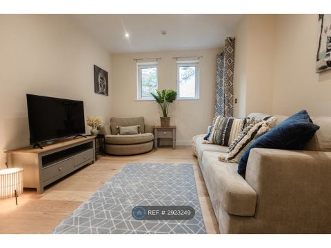 Oceana Boulevard, Southampton SO14