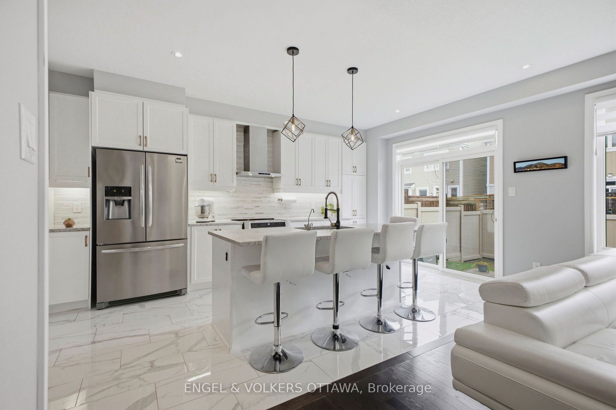 139 Switch Grass Crescent, Ottawa, ON, K2J 5Z3 photo 4