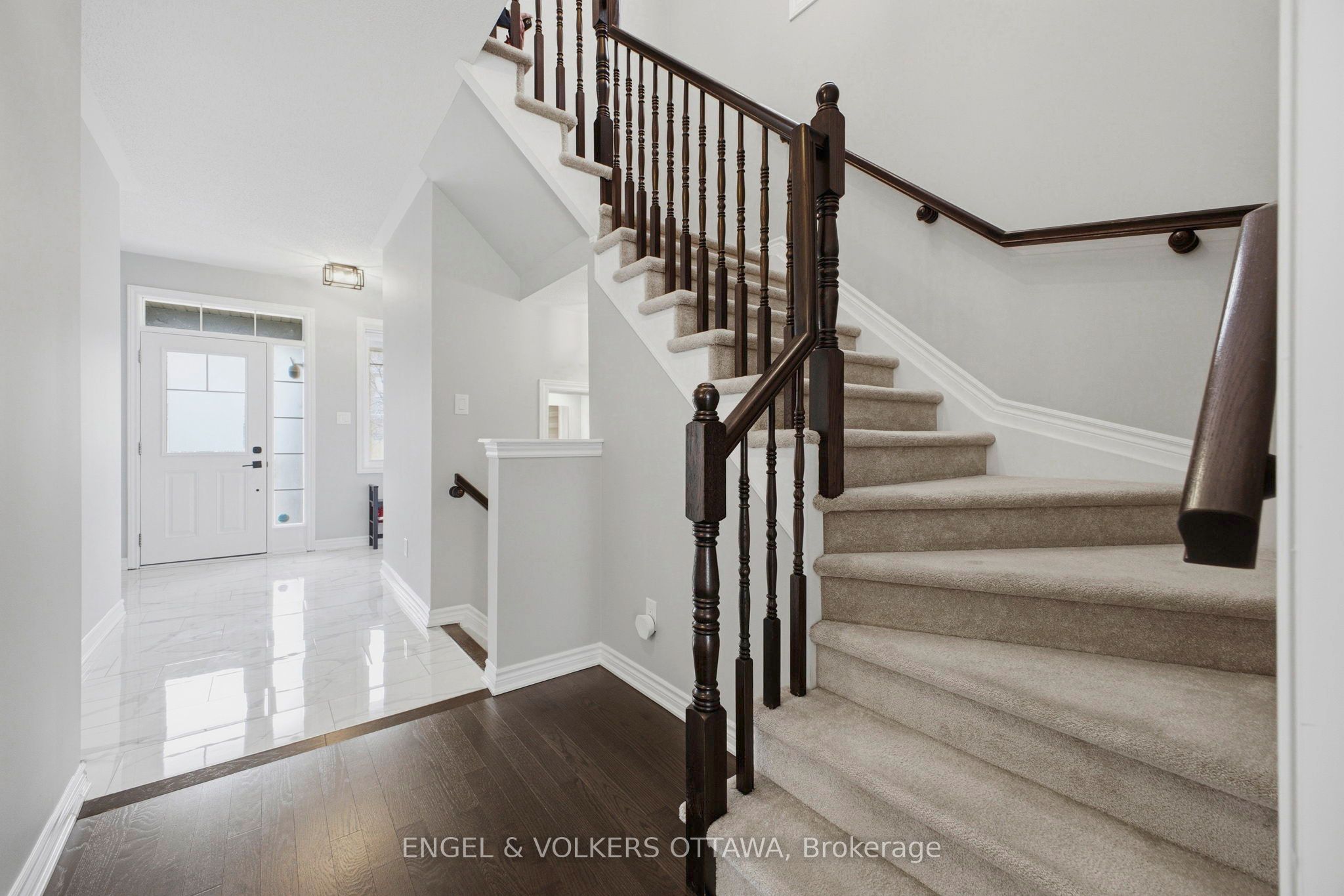 139 Switch Grass Crescent, Ottawa, ON, K2J 5Z3 photo 3
