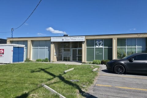 32 Progress Avenue, Toronto, ON, M1P 2Y4 photo 4