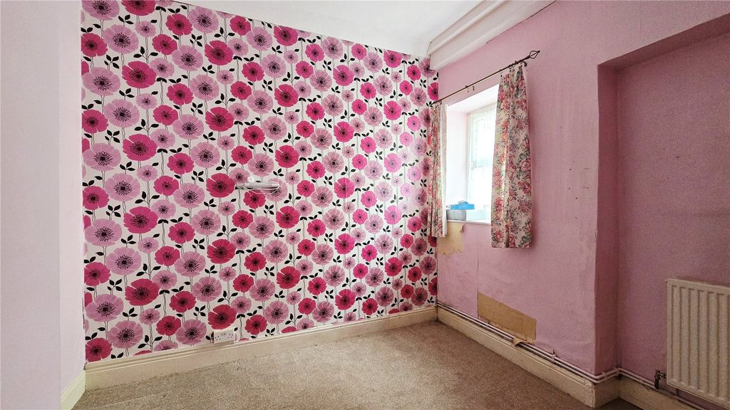 Additional image 7 of 2 bed bungalow for saleLondon Road, Valley, Holyhead, Isle Of Anglesey LL65