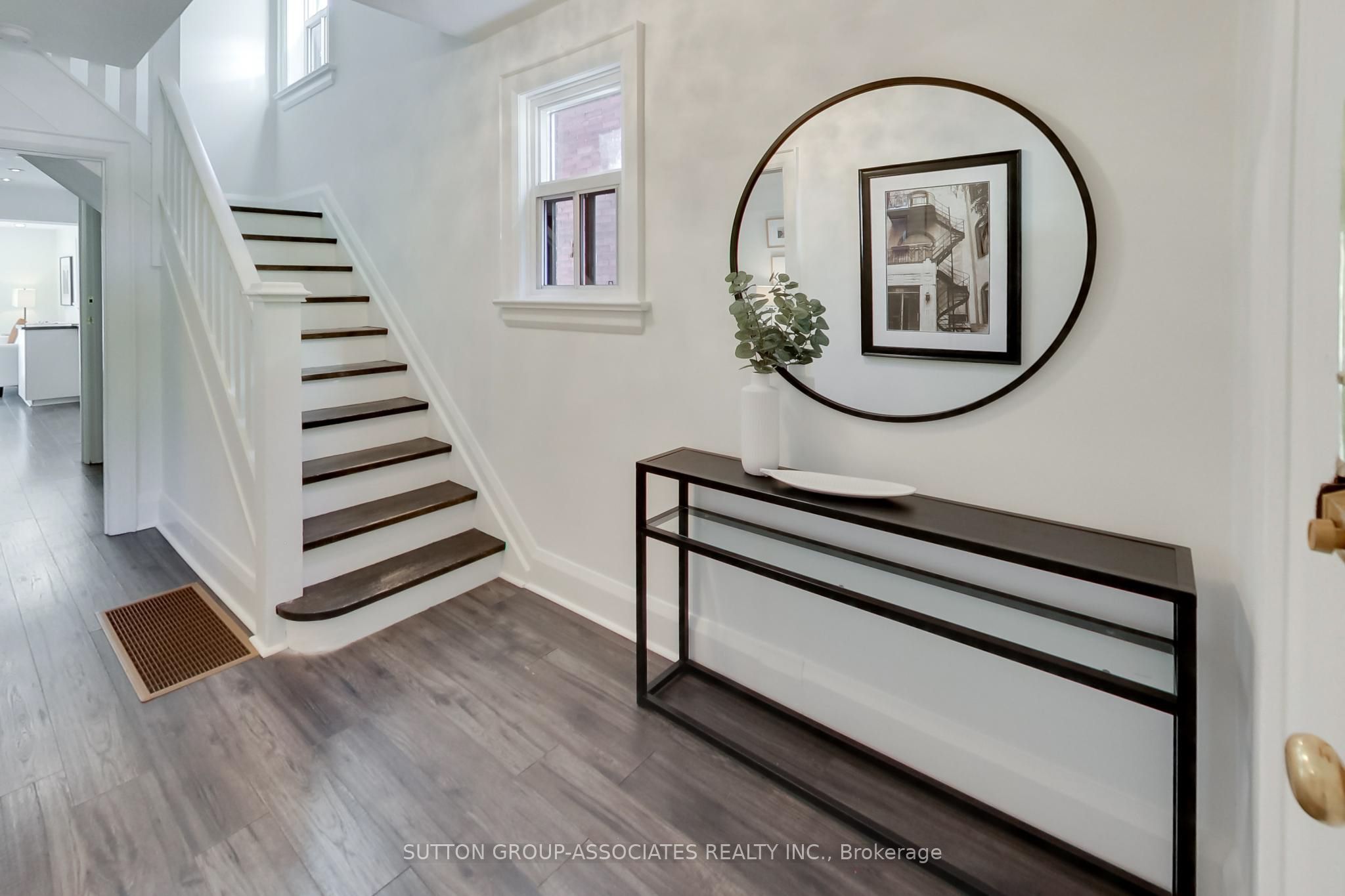 Additional image 4 of 38 Winona Drive, Toronto, ON, M6G 3S6